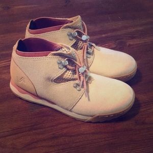 Forsake Boots size 7. NEW!